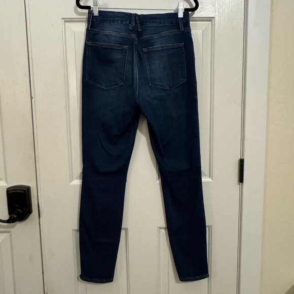 Good American - Picture 2 of 5